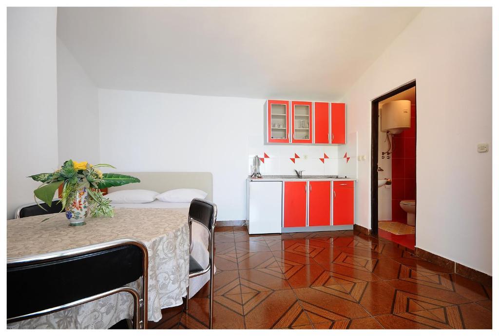 Apartments Renjak Sukošan 部屋 写真
